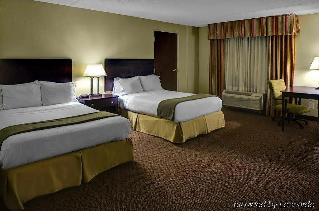 Hotel Holiday Inn Express Richmond Airport By Ihg Sandston